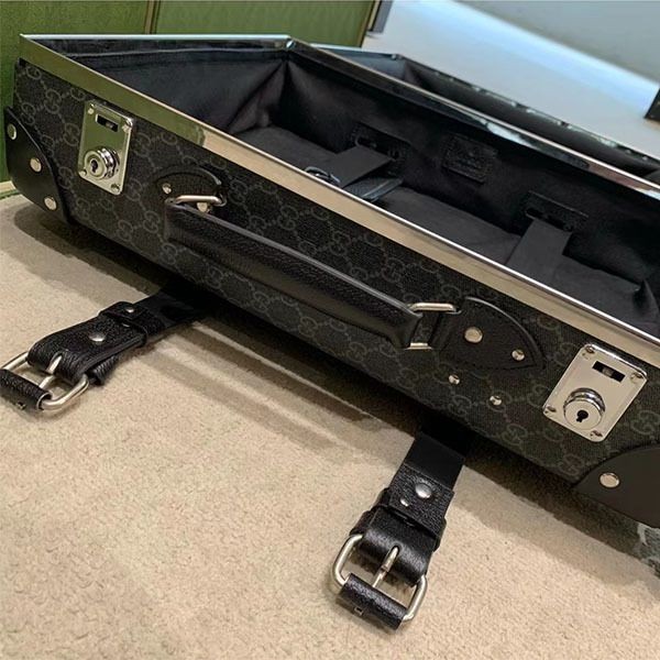 グッチ スーツケース コピー激安GLOBE-TROTTER GG CARRY-ON gum63217人気